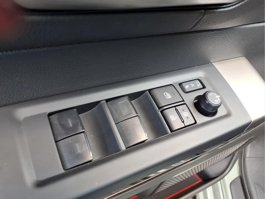 Used 2024  Toyota Limited image 21