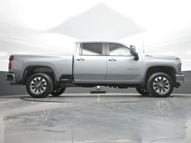 Used 2024 Gray Chevrolet LT image 24