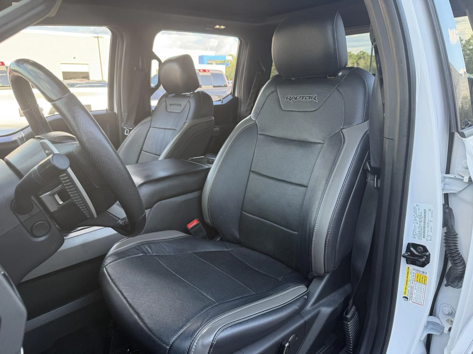 Used 2018 Oxford White Ford Raptor image 17