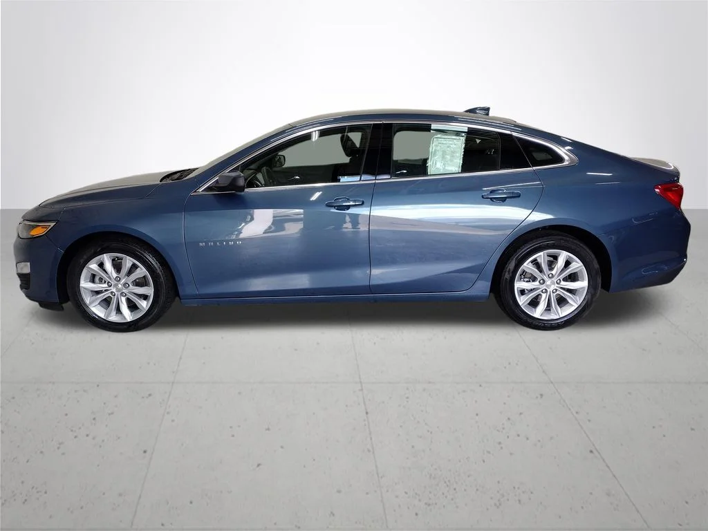 Used 2024 Blue Chevrolet LT image 11