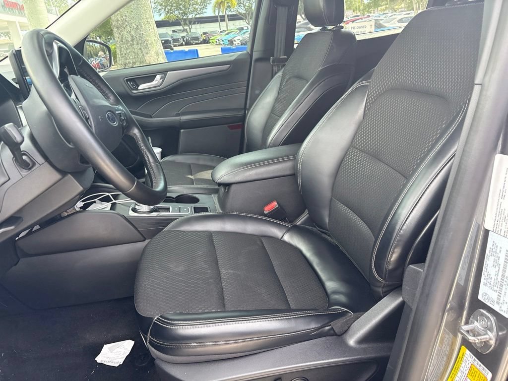 Used 2024 Black Metallic Ford PHEV image 3