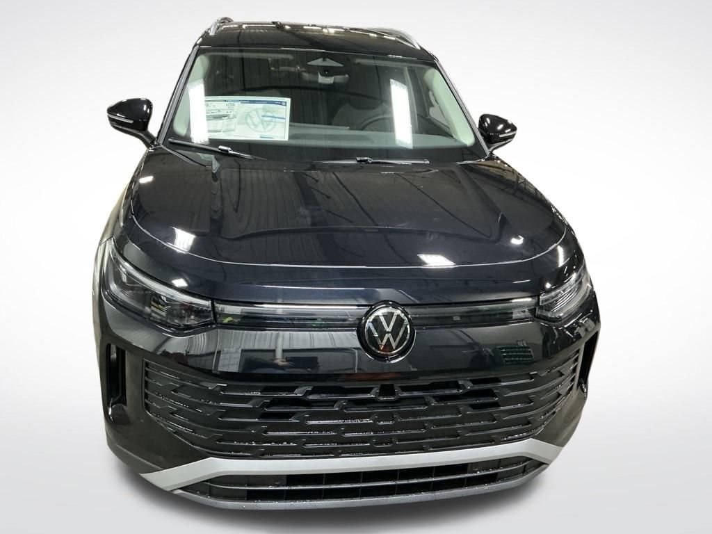New 2026 Black Volkswagen 2.0T S image 8