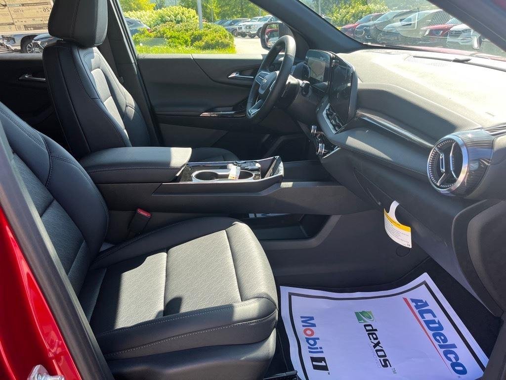 2026 Chevrolet Equinox LT - Photo 26