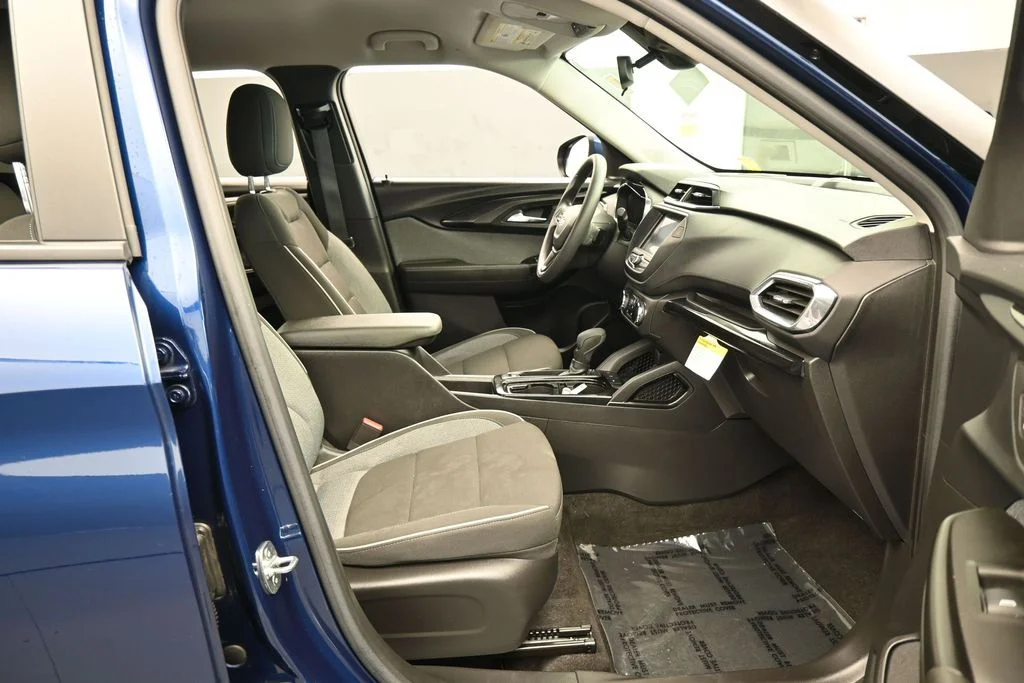 Used 2023 Blue Glow Metallic Chevrolet LT image 38