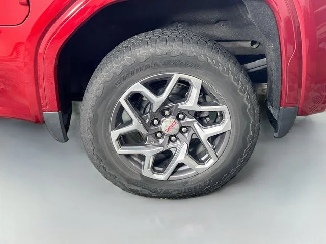 2023 GMC Sierra 1500 SLT - Photo 8