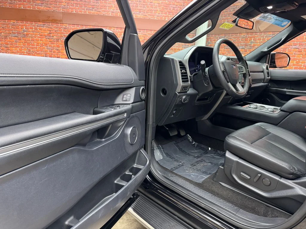 Certified Used 2020 Black Ford XLT image 10