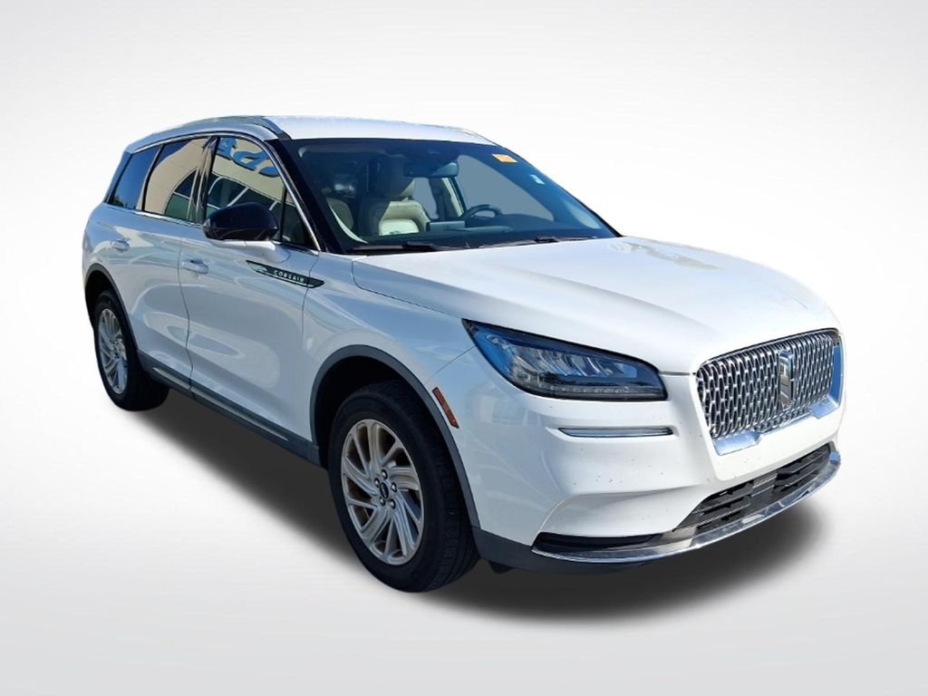 Used 2021 White Lincoln Standard image 3