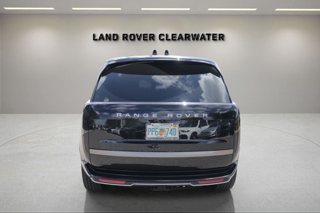 Certified Used 2026 Black Land Rover SE image 4