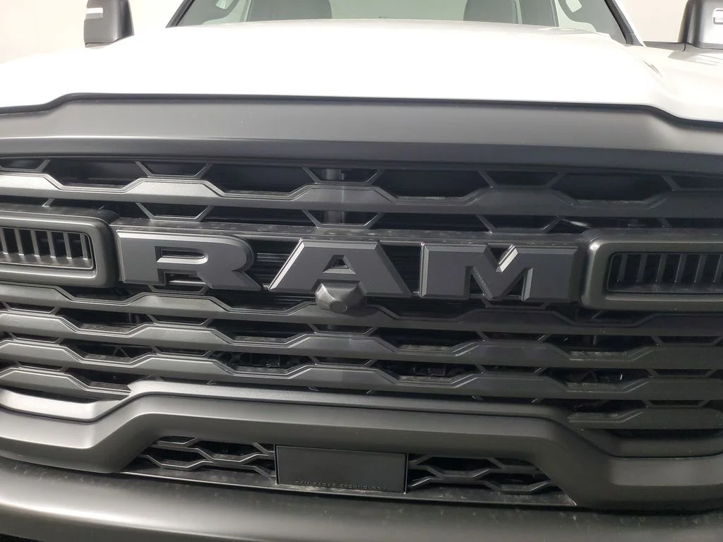 New 2026 Bright White Clear-Coat Exterior Paint RAM Tradesman image 10