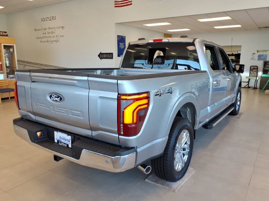 New 2026 Silver Ford Lariat image 7