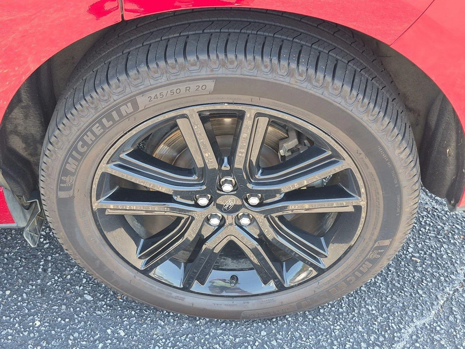 Used 2022 Rapid Red Metallic Tinted Clearcoat Ford ST-Line image 11