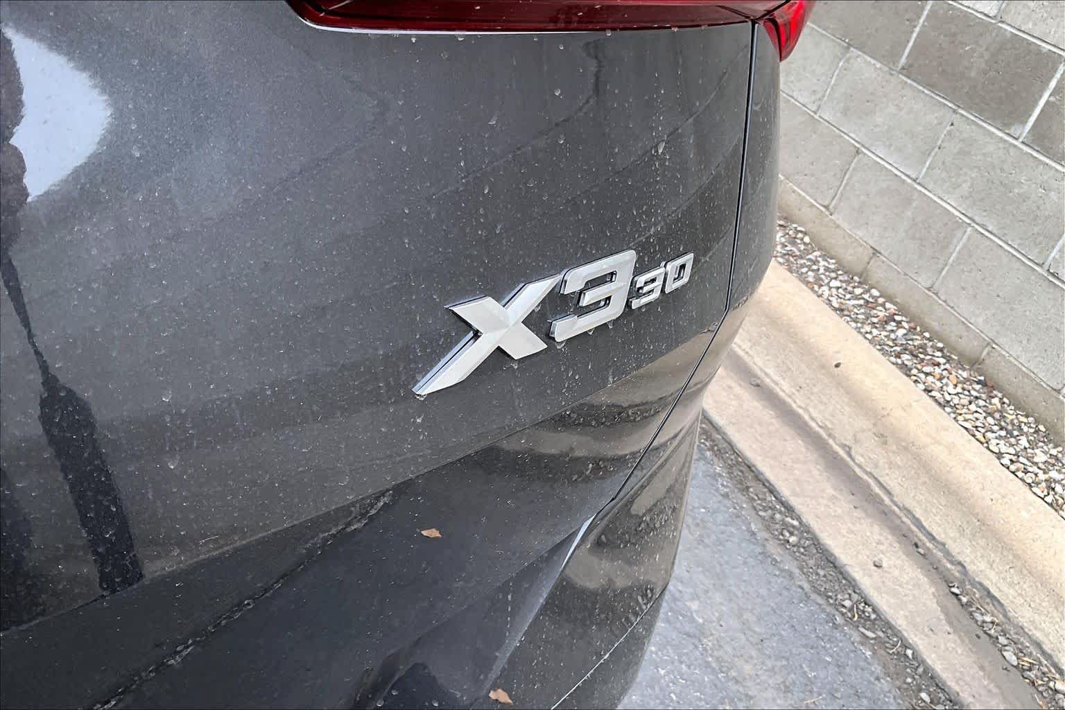 New 2026 Dark Graphite Metallic BMW 30 xDrive image 15