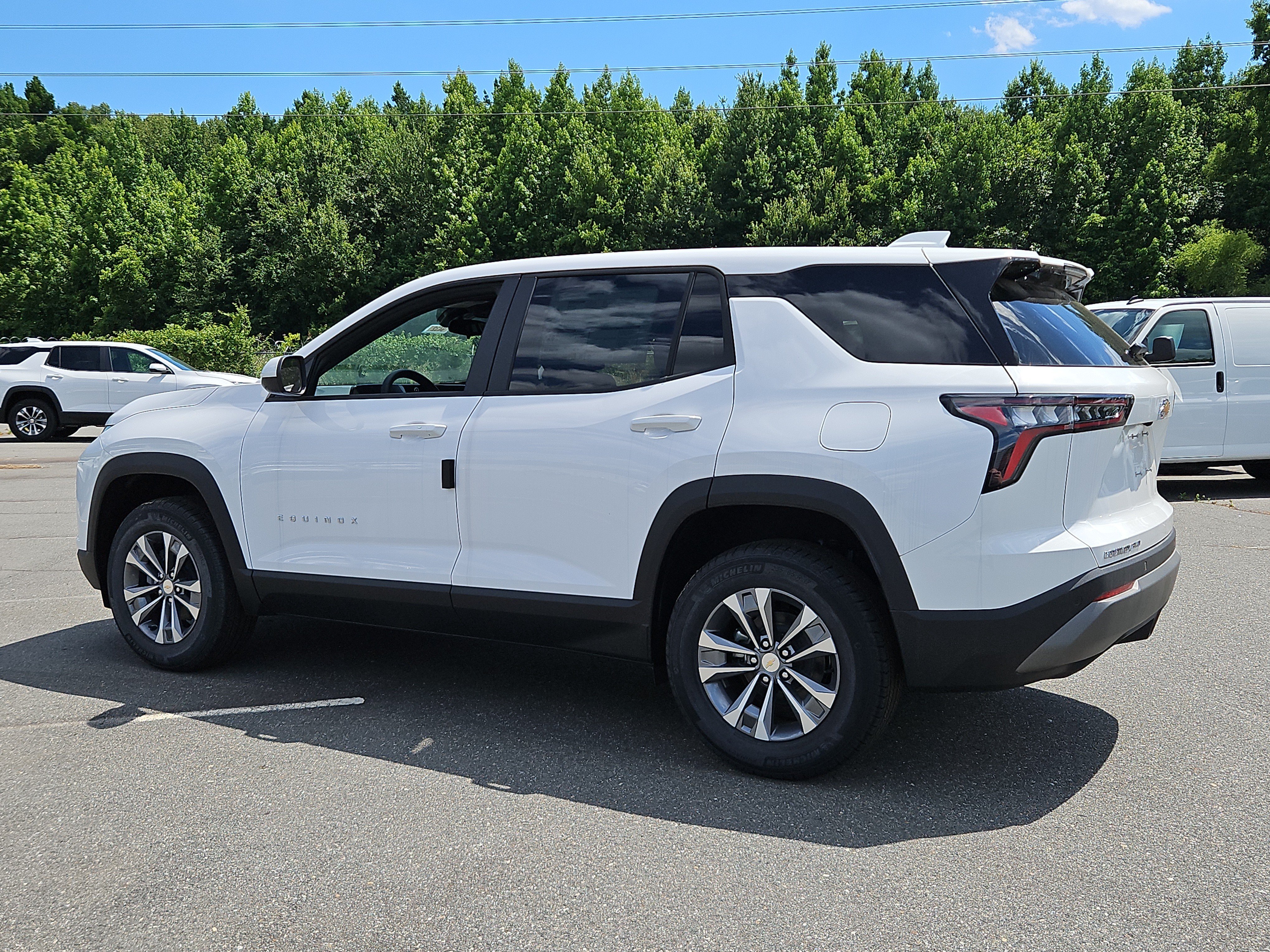 New 2026 Summit White Chevrolet LT image 3