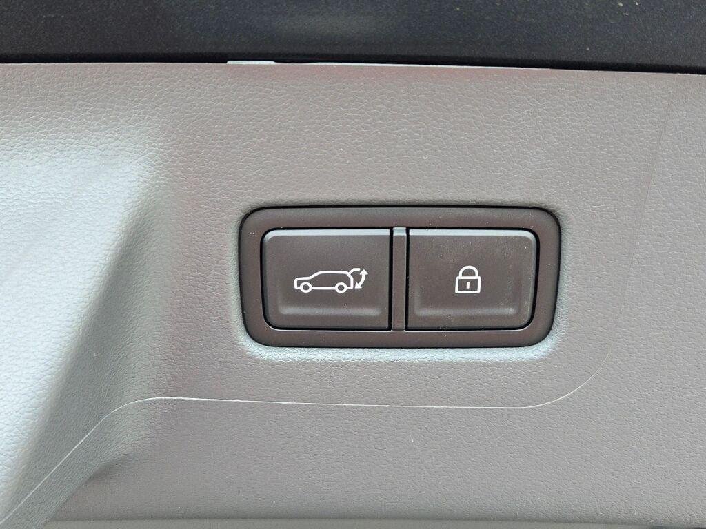 New 2026 Black Hyundai SEL AWD image 16