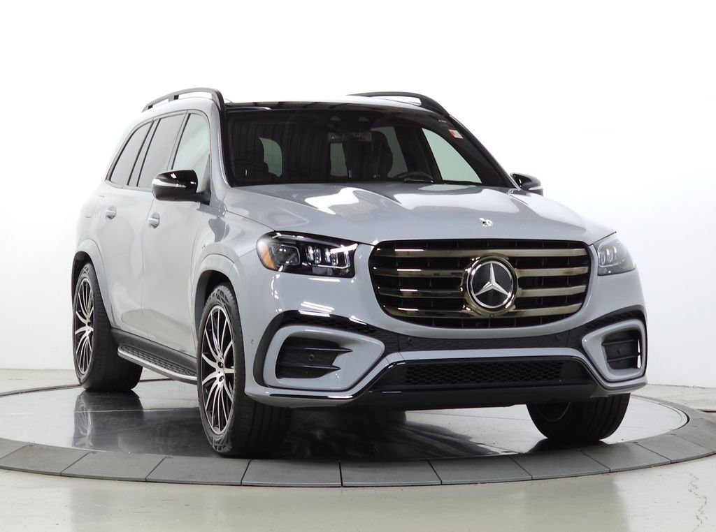 Used 2025 White Mercedes-Benz GLS 580 image 11