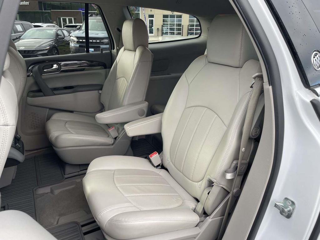 2017 Buick Enclave Leather - Photo 4