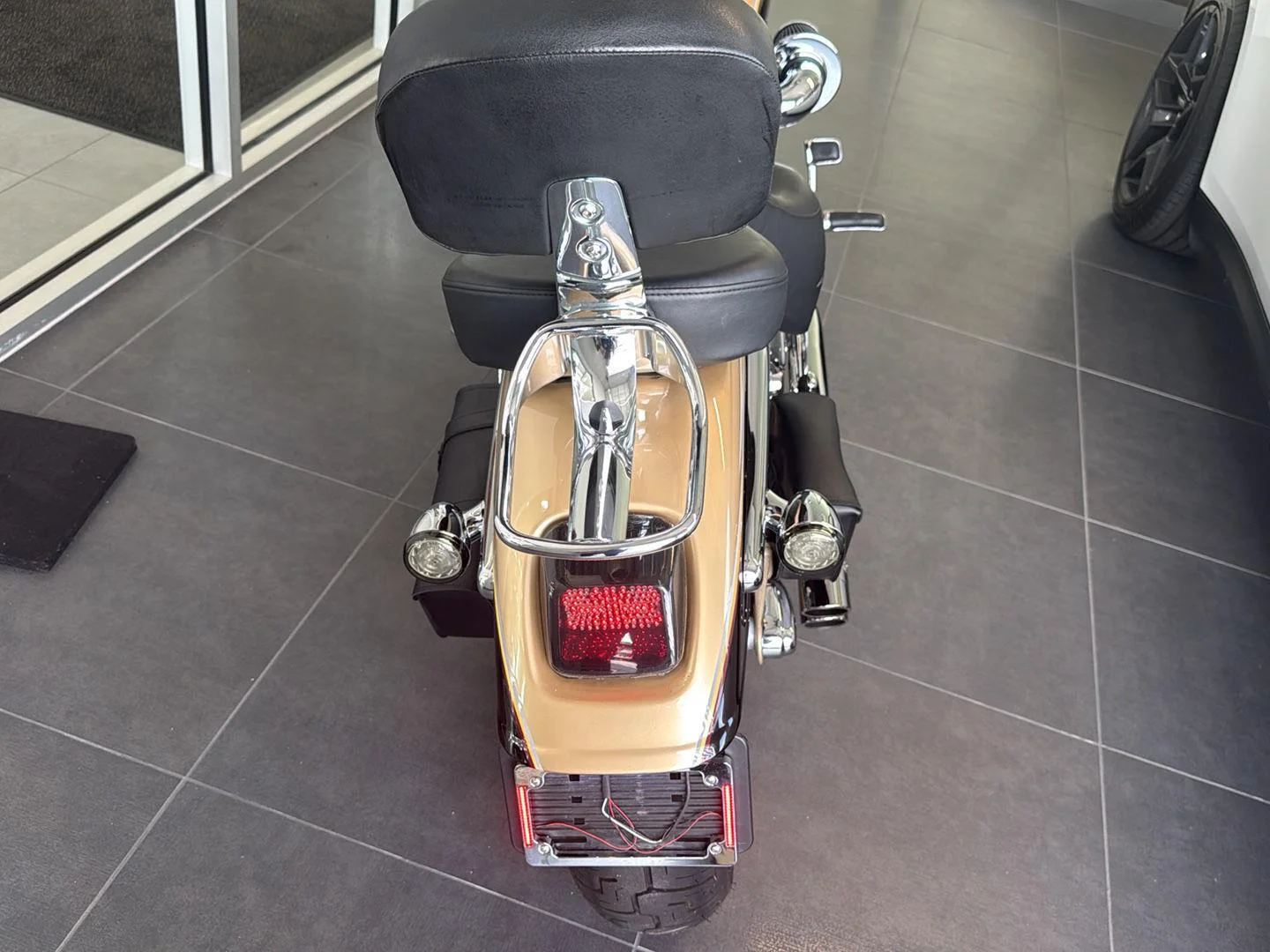 Used 2003 gold Harley Davidson Screaming Eagle image 5