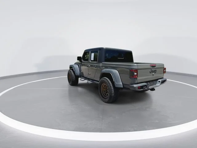 Used 2020 Gray Jeep Sport image 8