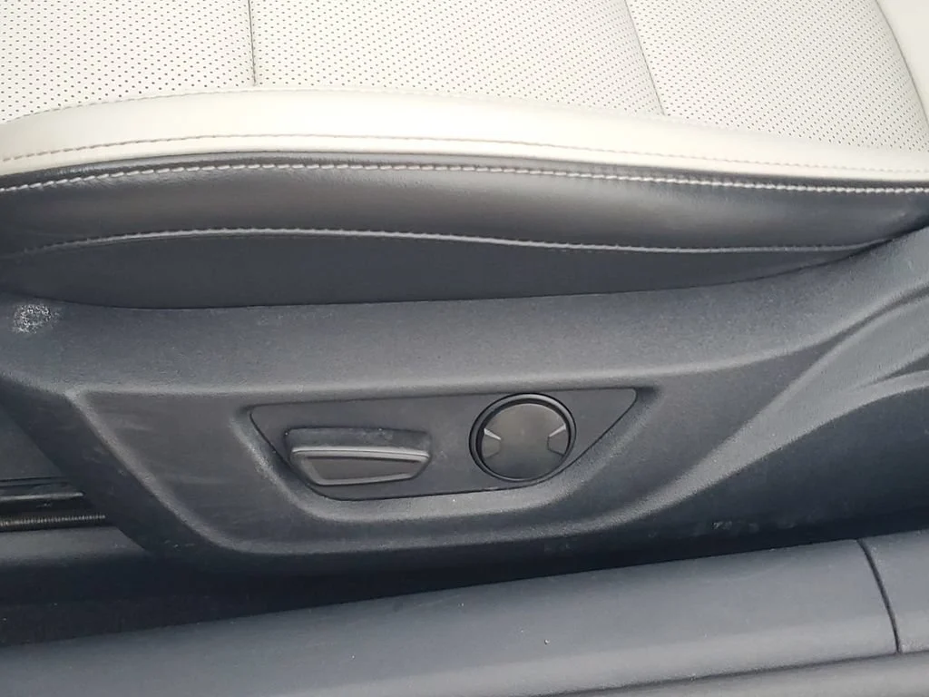 Used 2024 Silver Ford EcoBoost Premium Convertible image 16