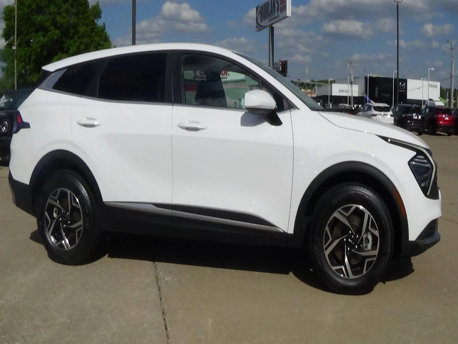 Used 2025 Glacial White Pearl (gwp) Kia LX image 5