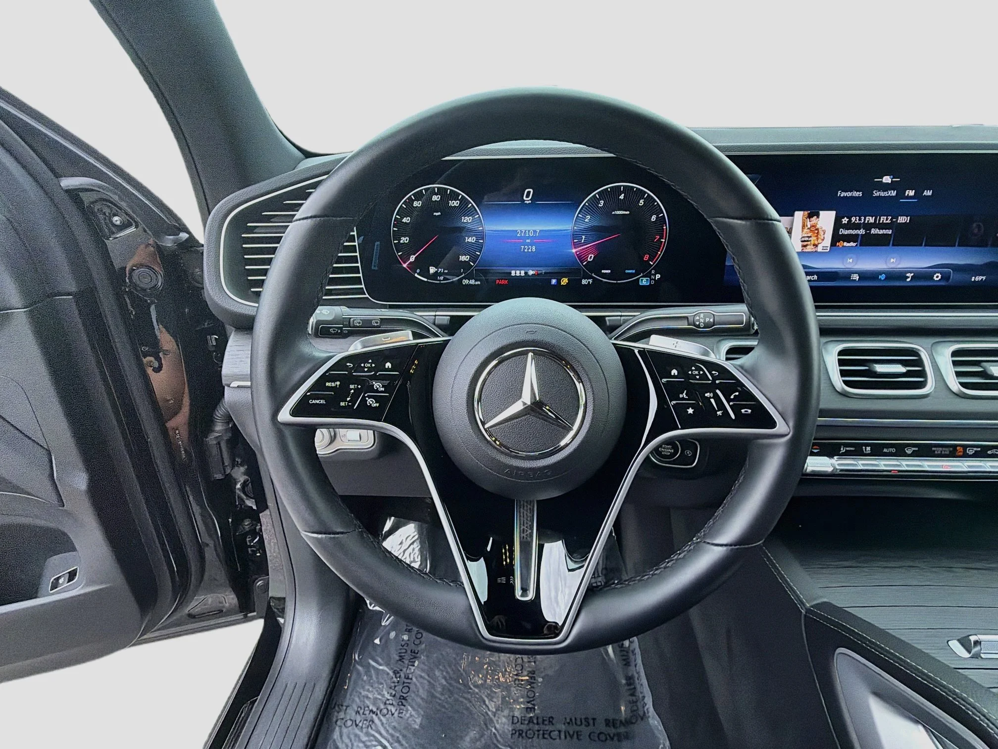 Used 2025 Obsidian Black Metallic Mercedes-Benz GLE 350 image 39