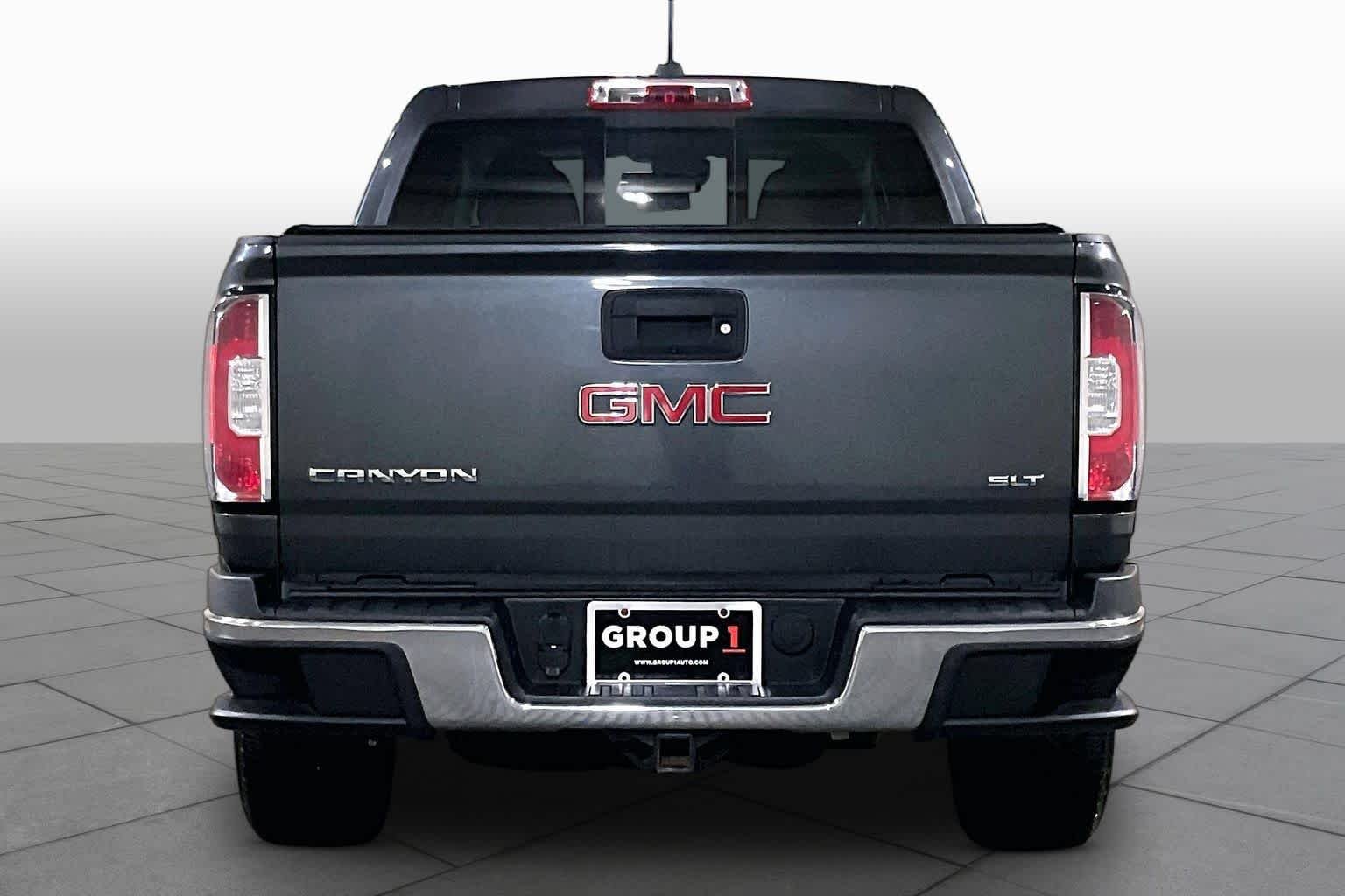 Pre-Owned 2016 GMC Canyon 4WD SLT