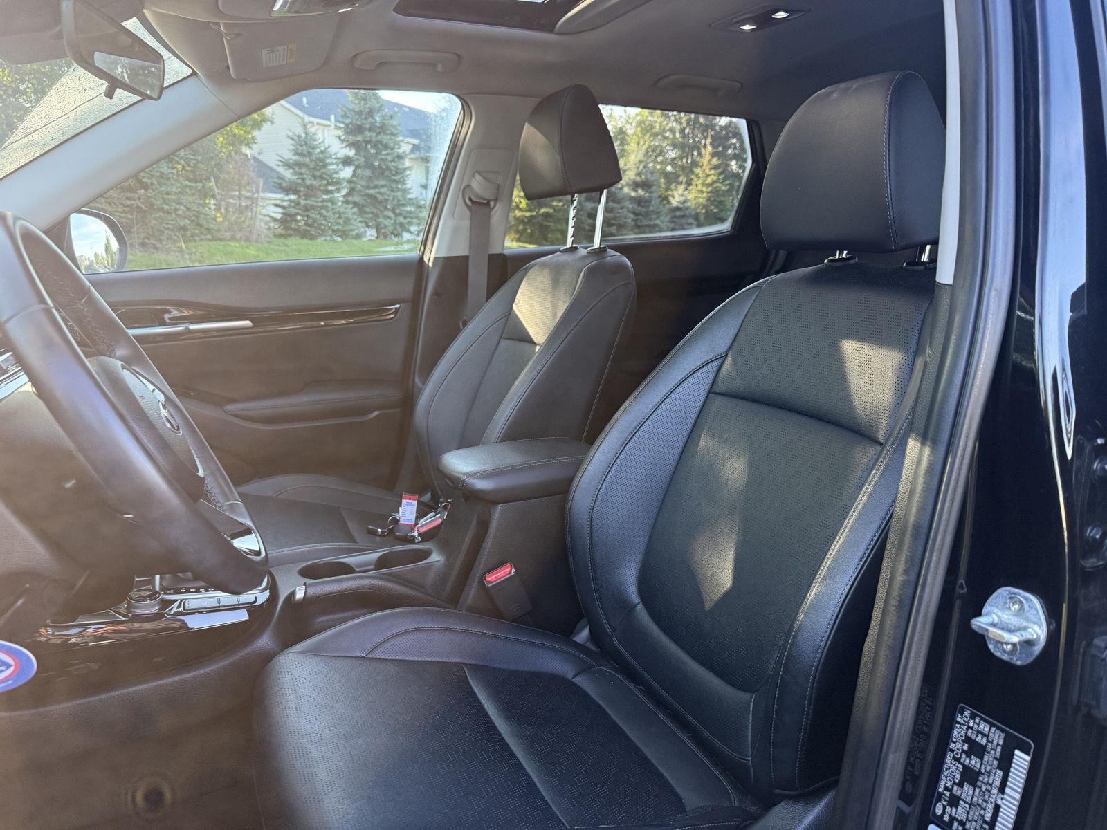 Used 2021 Cherry Black Kia EX image 6