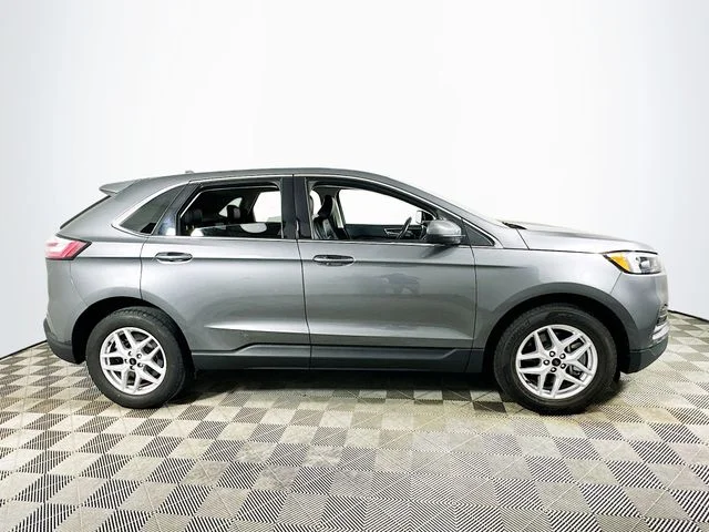 Certified Pre-Owned 2024 Ford Edge SEL