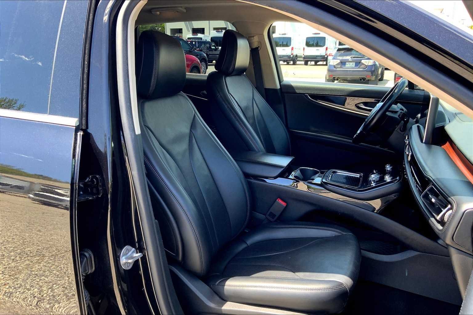 Pre-Owned 2023 Lincoln Nautilus Reserve