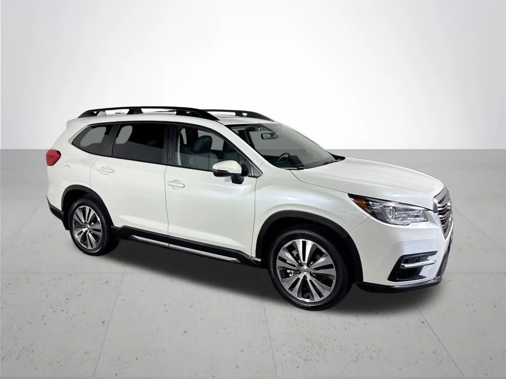 Certified Used 2022 White Subaru Limited image 5