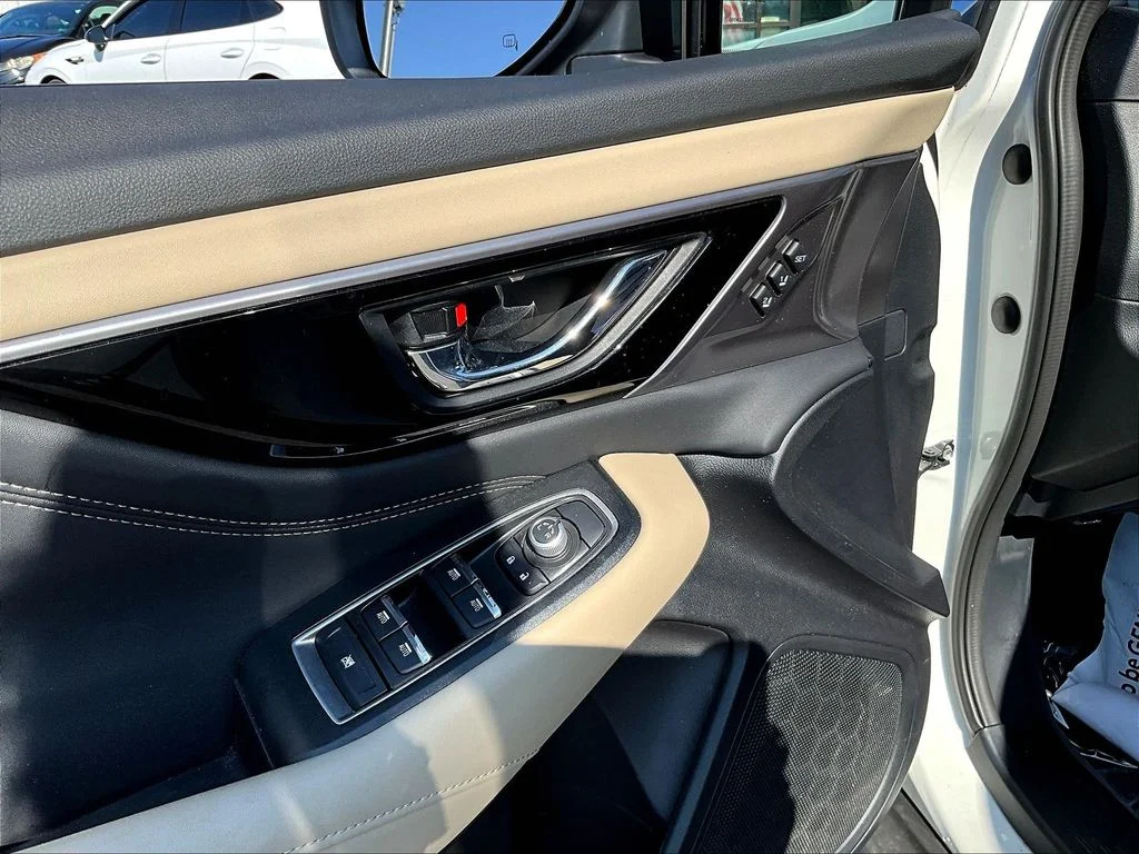 Used 2025 White Subaru Limited image 18