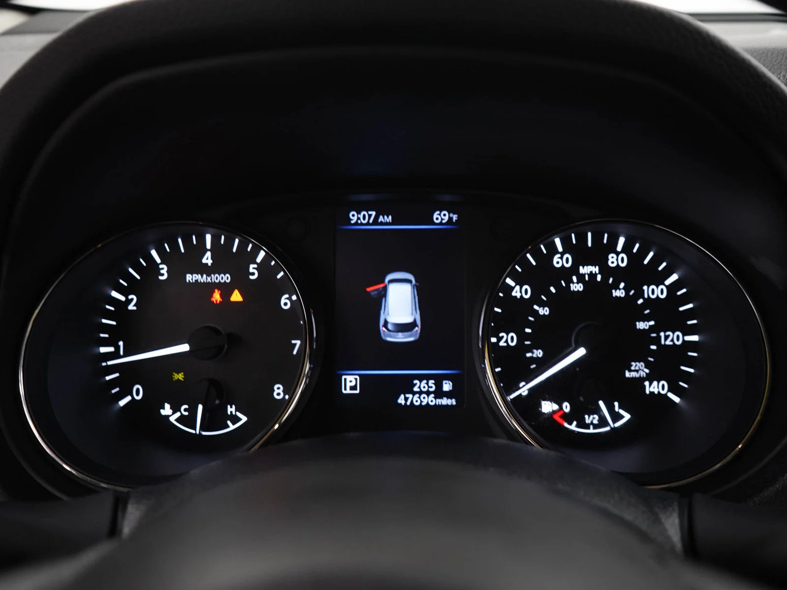 Used 2020 Gun Metallic Nissan SL image 29
