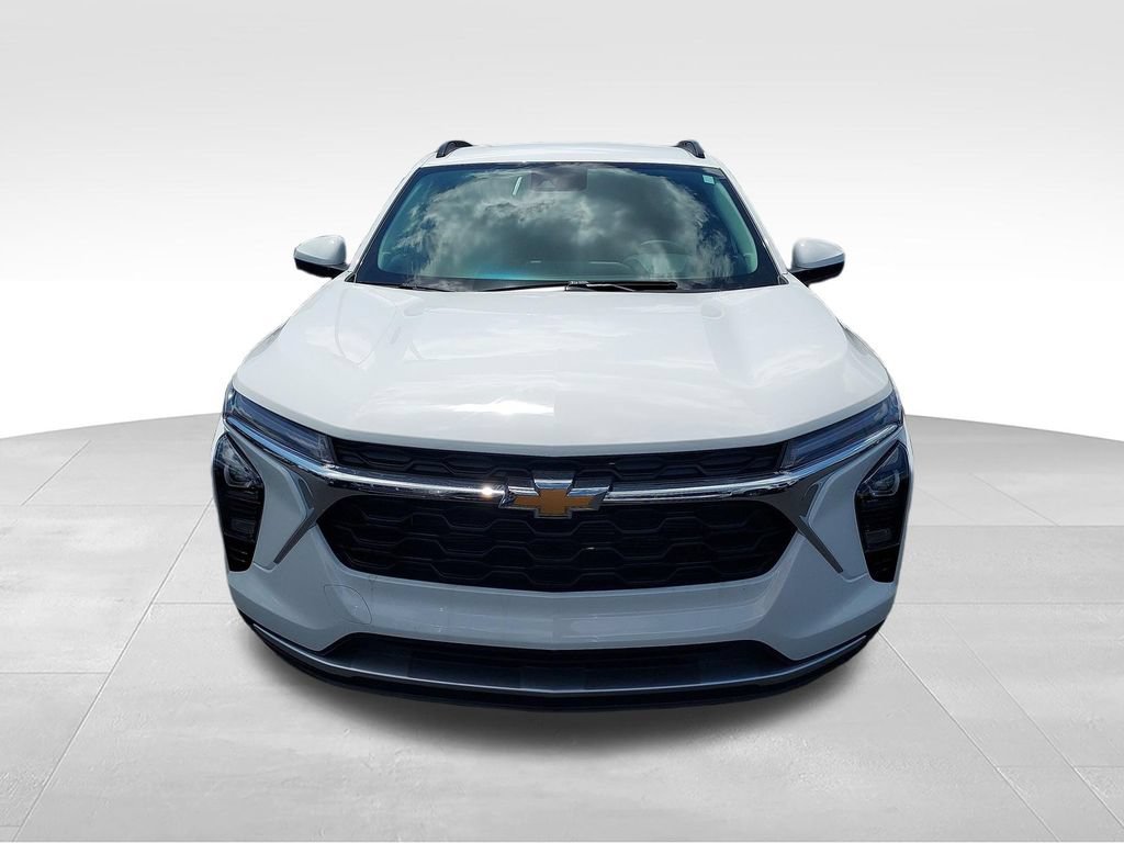 New 2026 Summit White Chevrolet LT image 8