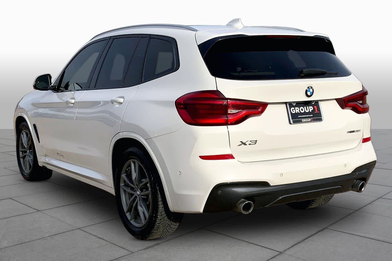 Used 2019 Alpine White BMW sDrive30i image 12