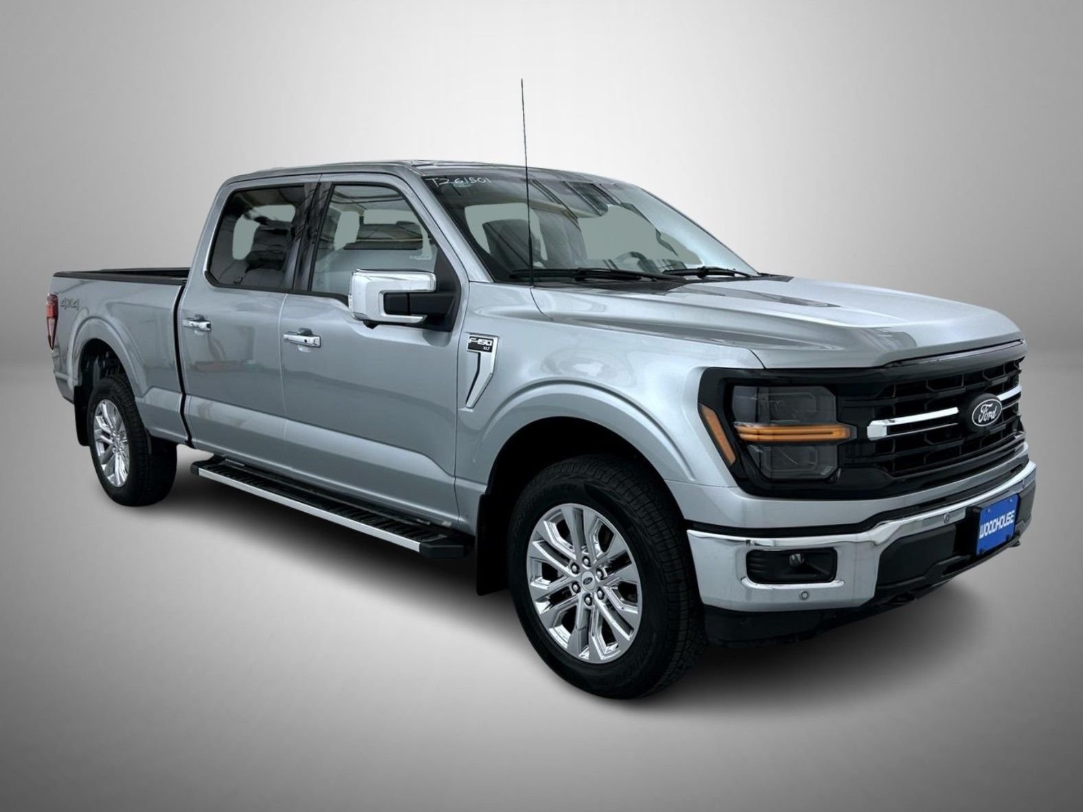 New 2026 Iconic Silver Metallic Ford XLT image 3