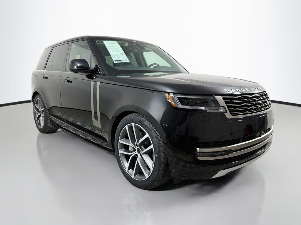 Certified Used 2024 Black Land Rover SE image 3