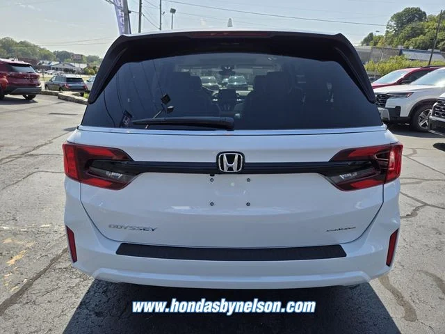 New 2027 White Honda EX-L image 5