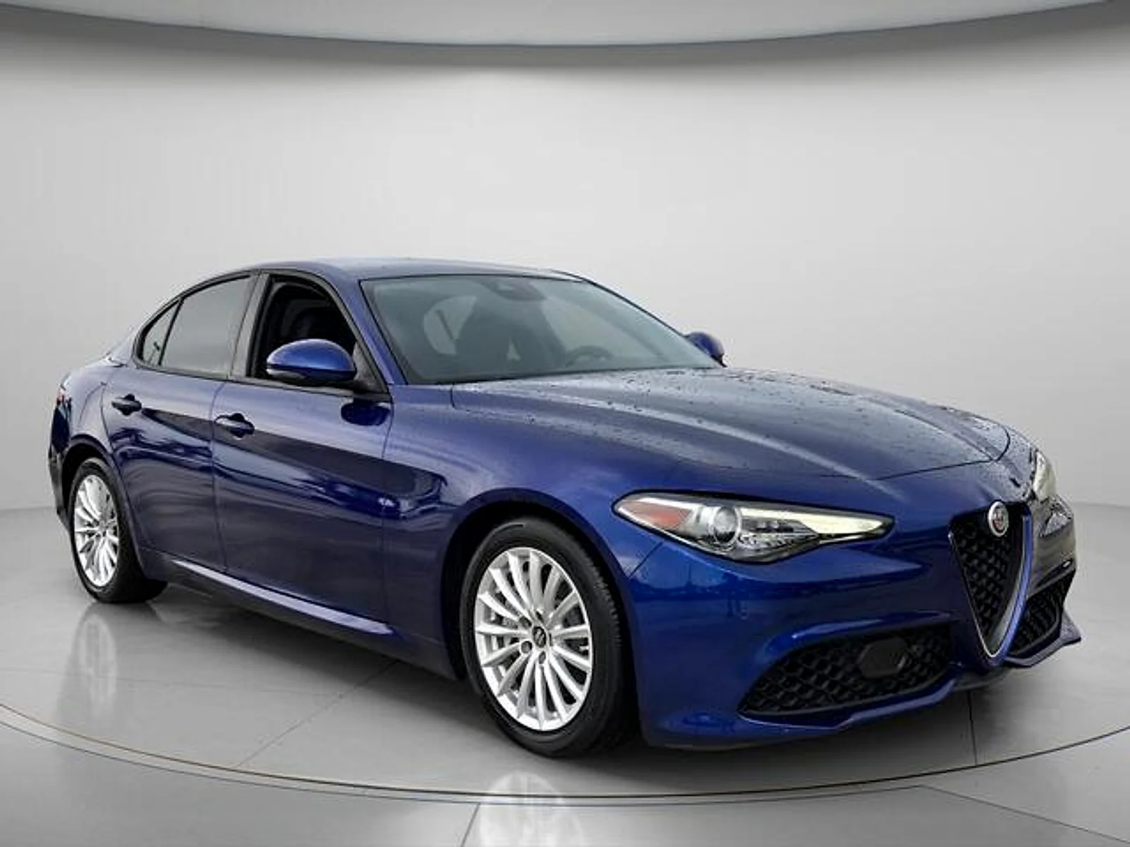 Used 2022 Anodized Blue Metallic Alfa Romeo Sprint RWD image 9