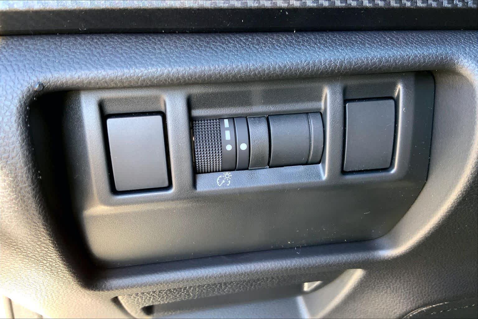 2026 Subaru Crosstrek Sport - Photo 17