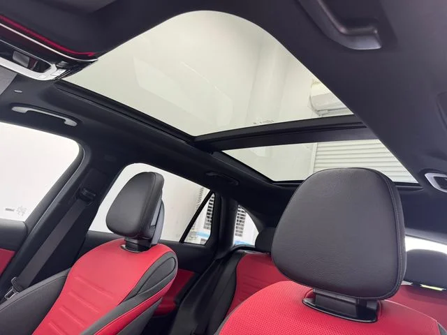 New 2026 Black Mercedes-Benz GLC 300 image 5