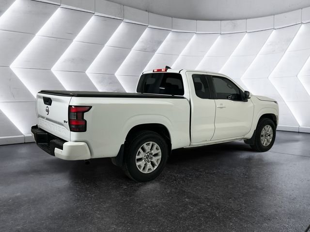 Used 2022 White Nissan SV image 4