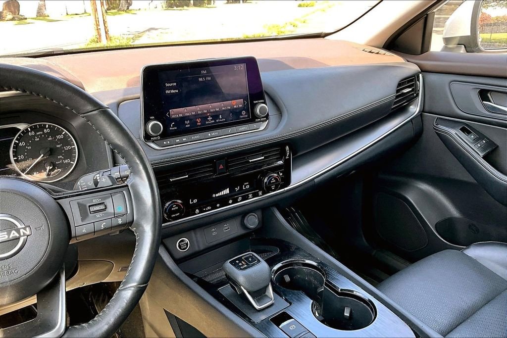 Used 2023 Silver Nissan SV image 6