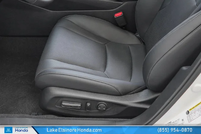 New 2026 Platinum White Pearl Honda EX-L Hybrid image 16