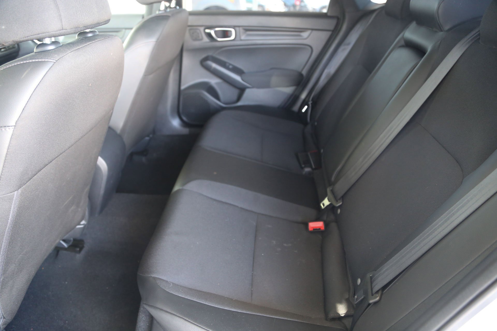 Certified Used 2025 Platinum White Pearl Honda Sport image 22