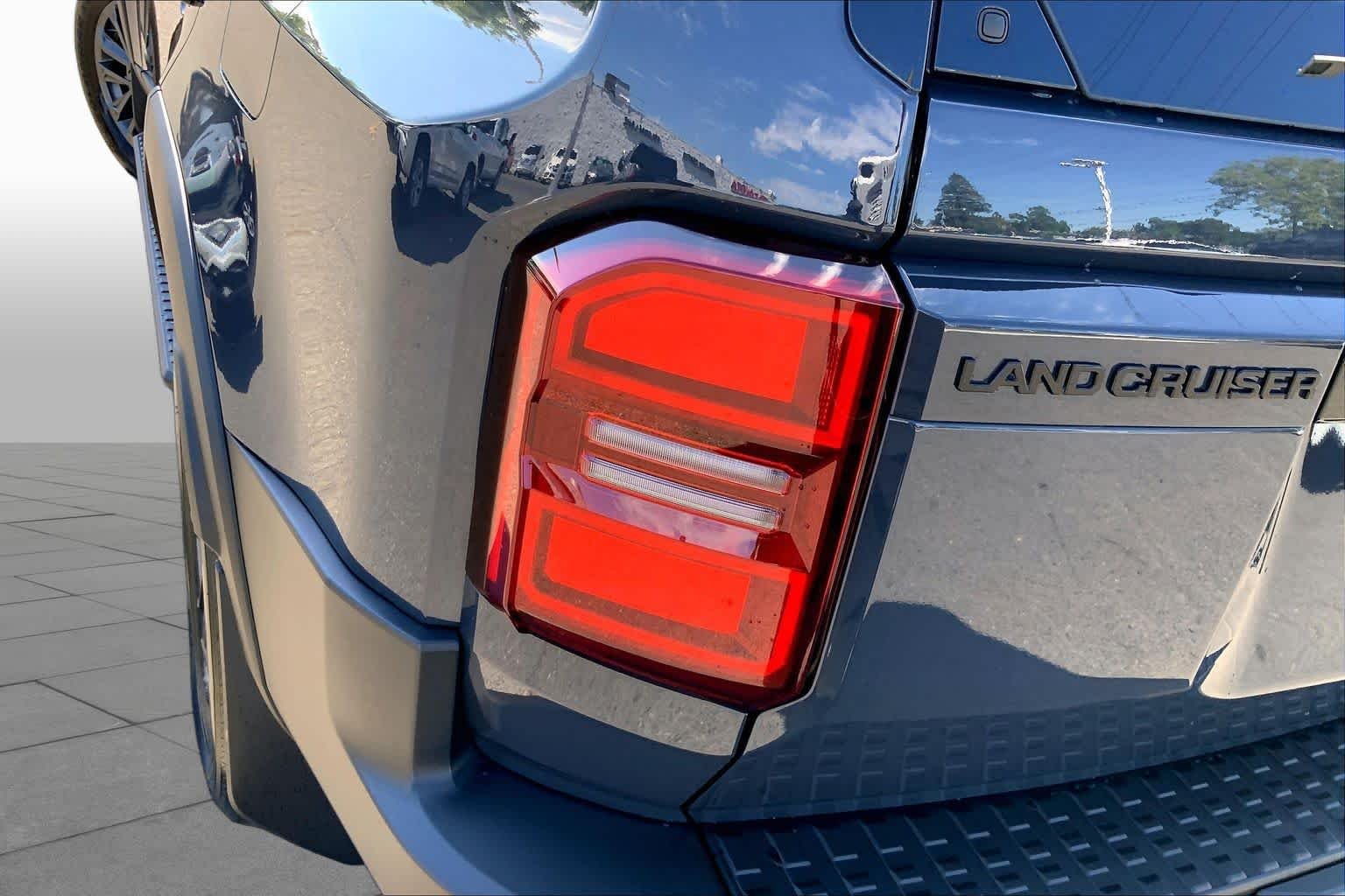 New 2027 Underground Toyota Land Cruiser image 14