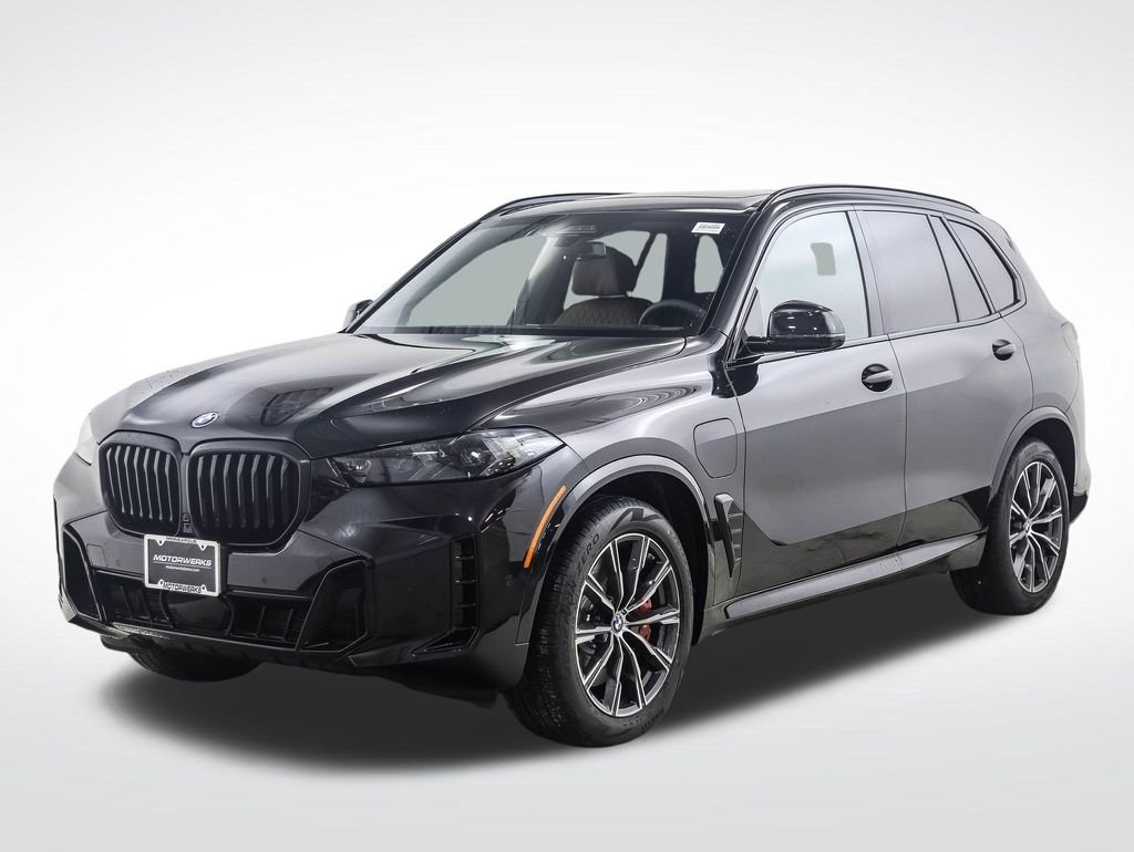 2026 BMW X5 xDrive50e's photo