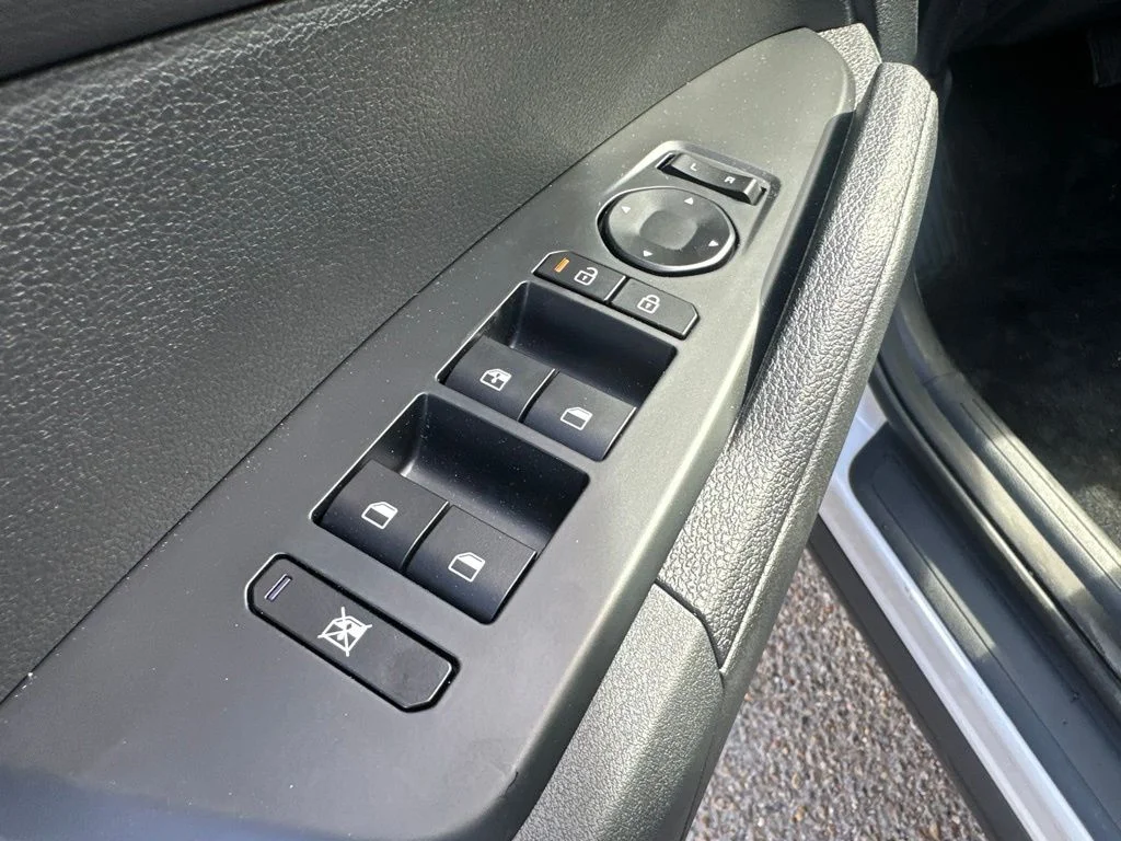 New 2026 White Kia LX image 8
