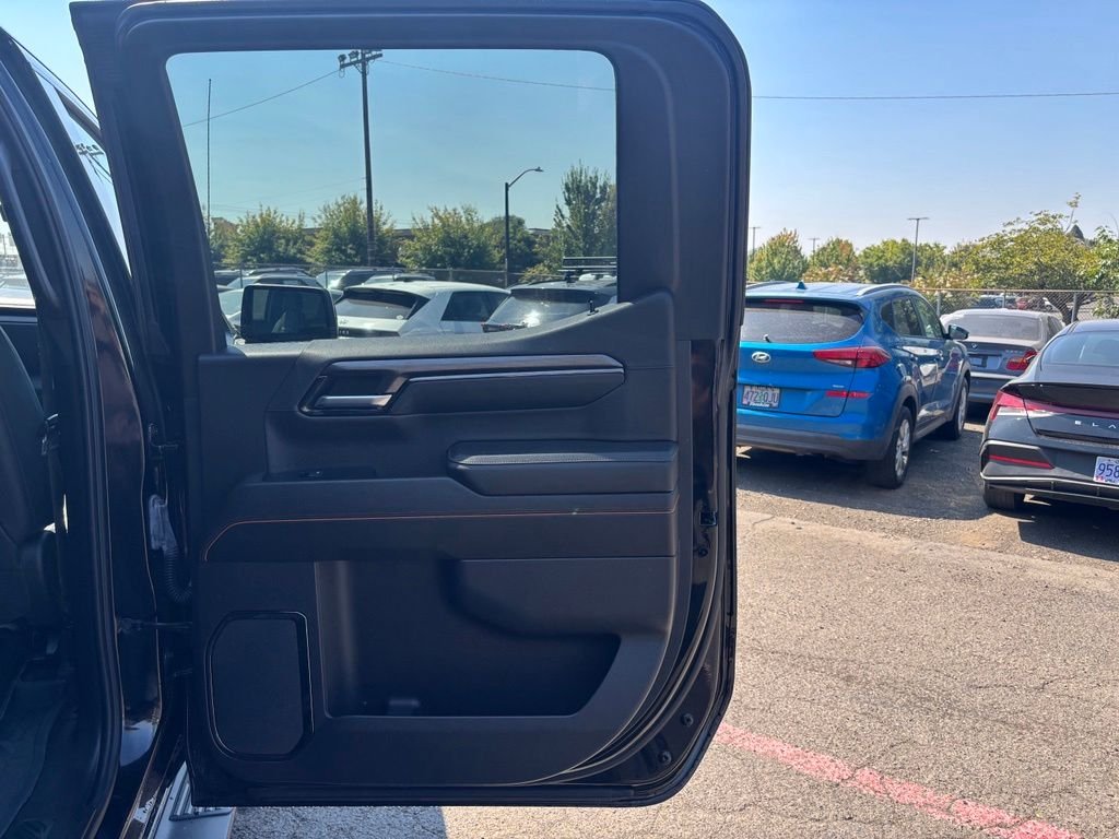 2024 GMC Sierra 1500 AT4 - Photo 17