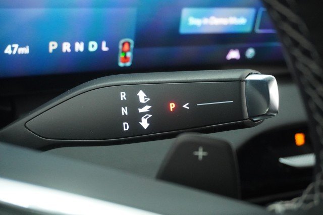 2026 Buick Enclave Preferred - Photo 31