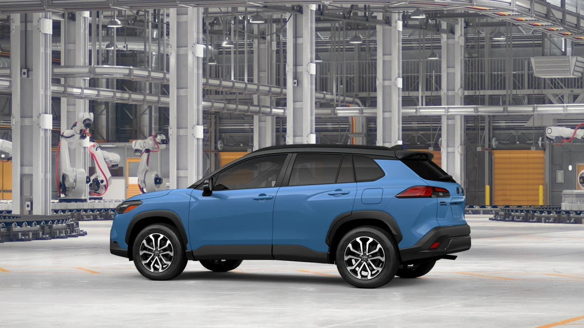New 2026 Cavalry Blue Toyota Hybrid SE image 5
